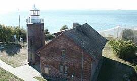 Užsibuvę paukščiai išskris kai norės