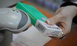 Sveikatos reikalų komitetas siūlo riboti antkainius vaistams