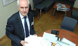 Vėl užkliuvo savivaldybės administracijos direktorius