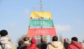 Klaipėda išskleidė laisvės bures