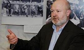 Taika tarp E. Gentvilo ir P. Jurgučio nekvepia