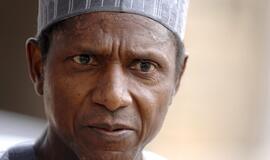 Mirė Nigerijos prezidentas U. Jar Adua