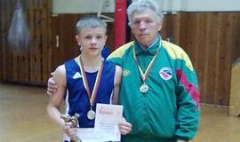 Latviai kelio nepastojo