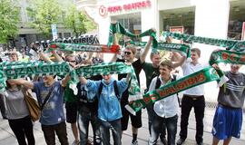 Kaune protestavo &quot;Žalgirio&quot; komandos gerbėjai