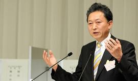 Atsistatydina Japonijos premjeras