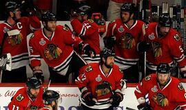 "Blackhawks" ledo ritulininkai antrąkart įveikė "Flyers" ekipą