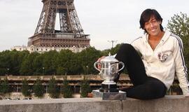 &quot;French Open&quot; finale triumfavo italė F. Skjavonė