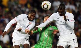 PAR 2010: JAV futbolininkai įveikė alžyriečius ir iškopė į aštuntfinalį