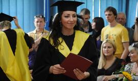 KU studentams - diplomų gavimo metas