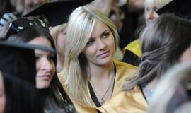 KU studentams - diplomų gavimo metas