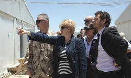 D. Grybauskaitė aplankė Lietuvos karius Afganistane