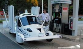 Amerikiečiai gamins skraidantį automobilį "Terrafugia Transition"