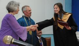 KU studentams - diplomų gavimo metas