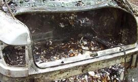 Persekiojami kontrabandininkai padegė mašiną