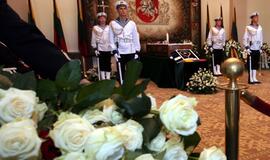 Lietuva atsisveikina su prezidentu Algirdu Brazausku