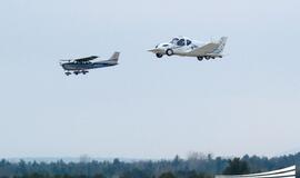 Amerikiečiai gamins skraidantį automobilį "Terrafugia Transition"