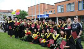 KU studentams - diplomų gavimo metas