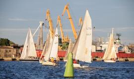 Klaipėdoje startavo naktinė Joninių regata