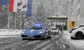 Šveicarijoje įvyko "Lamborghini" savininkų susitikimas