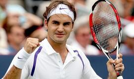 Rogeris Federeris Vimbldone nesunkiai įveikė trečiąjį barjerą