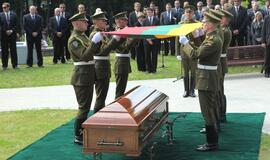 Vilniuje palaidotas prezidentas Algirdas Brazauskas