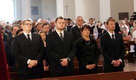 Arkikatedroje meldžiamasi už Algirdo Brazausko vėlę