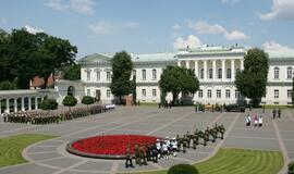 Prezidentas Algirdas Brazauskas išlydimas į Paskutinę kelionę