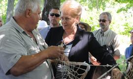 Dalia Grybauskaitė Klaipėdoje dalyvavo iškilmingoje žuvusiųjų jūroje pagerbimo ceremonijoje ir Etnografinėje pajūrio žvejo sodyboje surengtoje šventėje