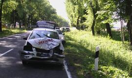 Kelyje Klaipėda-Palanga susidūrė automobiliai