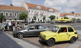 Abiturientų transportas - nuo vienaračių iki "vintažinių" automobilių