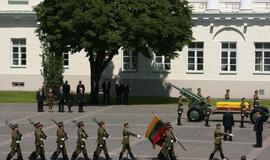 Prezidentas Algirdas Brazauskas išlydimas į Paskutinę kelionę