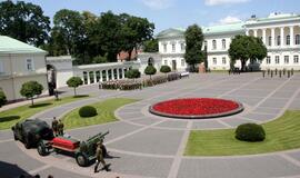 Prezidentas Algirdas Brazauskas išlydimas į Paskutinę kelionę