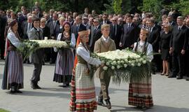 Vilniuje palaidotas prezidentas Algirdas Brazauskas