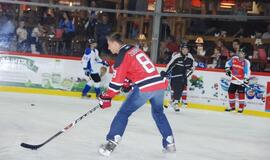 Klaipėdoje vieši ledo ritulininkas Dainius Zubrus