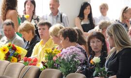 Klaipėdos valstybinės kolegijos absolventams įteikti diplomai