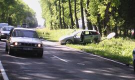 Kelyje Klaipėda-Palanga susidūrė automobiliai