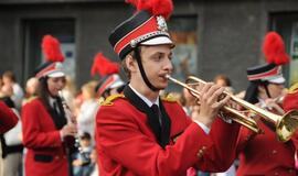 Spalvinga eisena nuskaidrino Jūros šventės nuotaiką