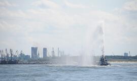 Dalia Grybauskaitė Klaipėdoje dalyvavo iškilmingoje žuvusiųjų jūroje pagerbimo ceremonijoje ir Etnografinėje pajūrio žvejo sodyboje surengtoje šventėje