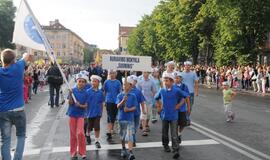 Spalvinga eisena nuskaidrino Jūros šventės nuotaiką