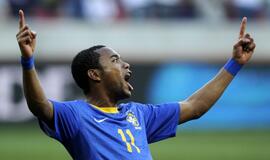 PAR 2010: ketvirtfinalyje - olandų pergalė prieš brazilus