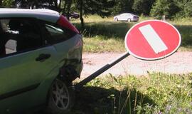 Kelyje Klaipėda-Palanga susidūrė automobiliai