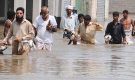 Liūtys ir potvyniai Pakistano žemės ūkiui jau padarė 2,9 mlrd. dolerių žalos