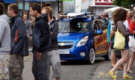 "Chevrolet Spark" modelis gavo medžio apdailą