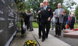 Klaipėdoje pagerbti žuvę užsienio kariai