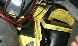 Automobiliuose įrengtos rusiškų cigarečių slėptuvės