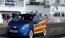 "Chevrolet Spark" modelis gavo medžio apdailą