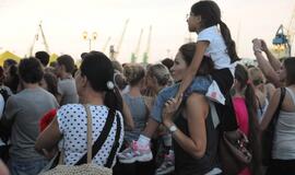 Klaipėdoje tūkstančiai žmonių judėjo Mikos ritmu