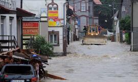 Europoje potvyniai nusinešė 8 žmonių gyvybes