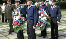 Klaipėdoje pagerbti žuvę užsienio kariai