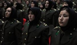 Afganistano armijoje - pirmosios karininkės